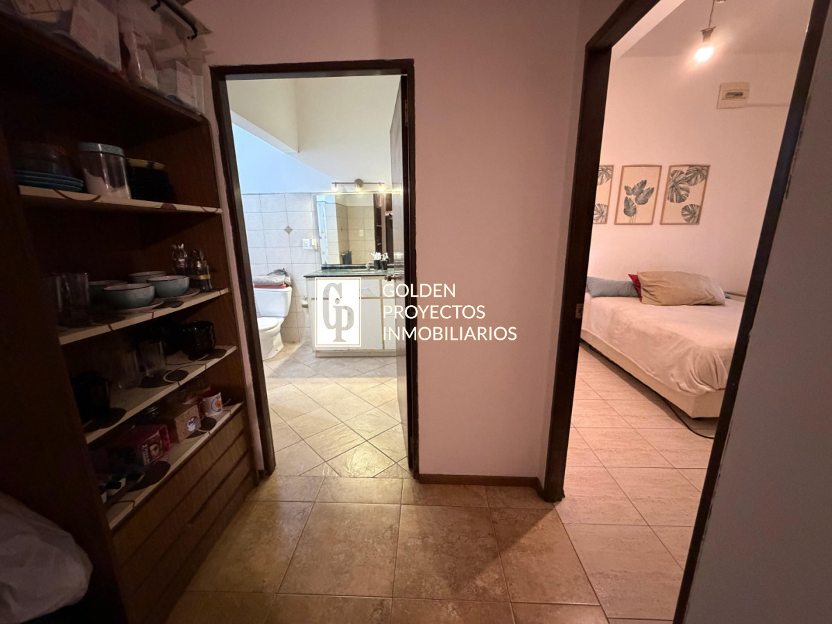 Casa ID.855/Padron-único-en-Venta-3-Casas-en-Buceo - Padron único en Venta 3 Casas en Buceo