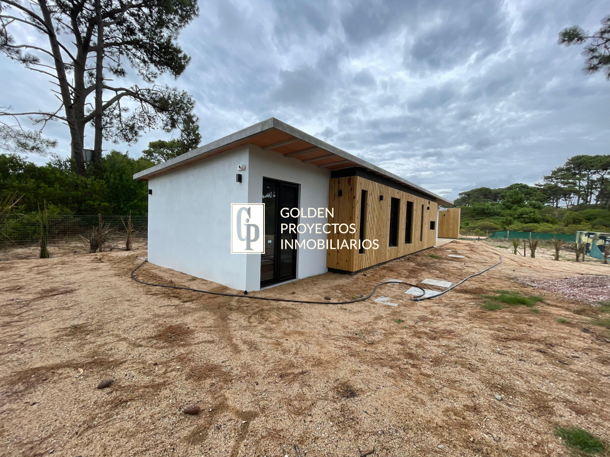 Casa ID.405/Casa-en-Venta-3-dormitorios-Punta-Ballena- - Casa en Venta 3 dormitorios Punta Ballena 
