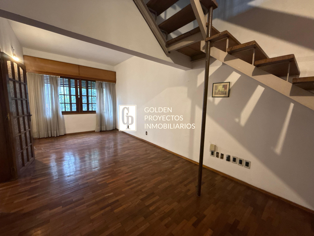 Casa ID.873/ - Casa en Venta Tres Dormitorios y Terraza con Parrillero en Brazo Oriental