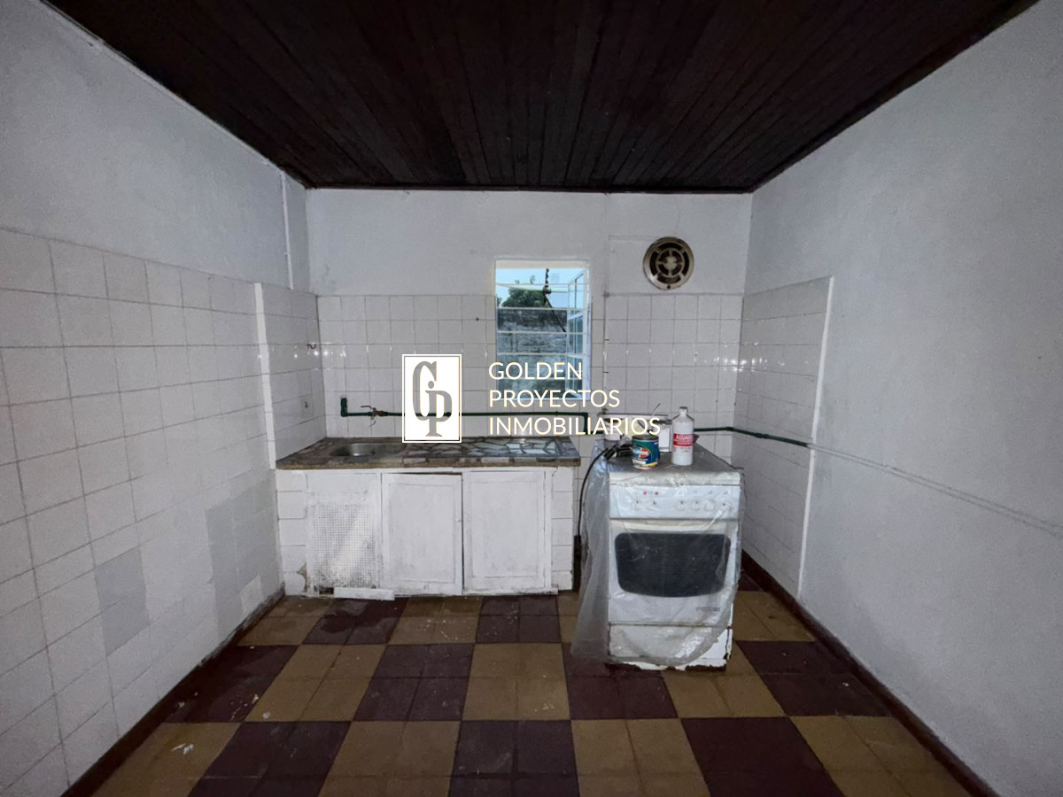 Casa ID.825 - Casa en Alquiler 2 dormitorios y Patio Parque Batlle 
