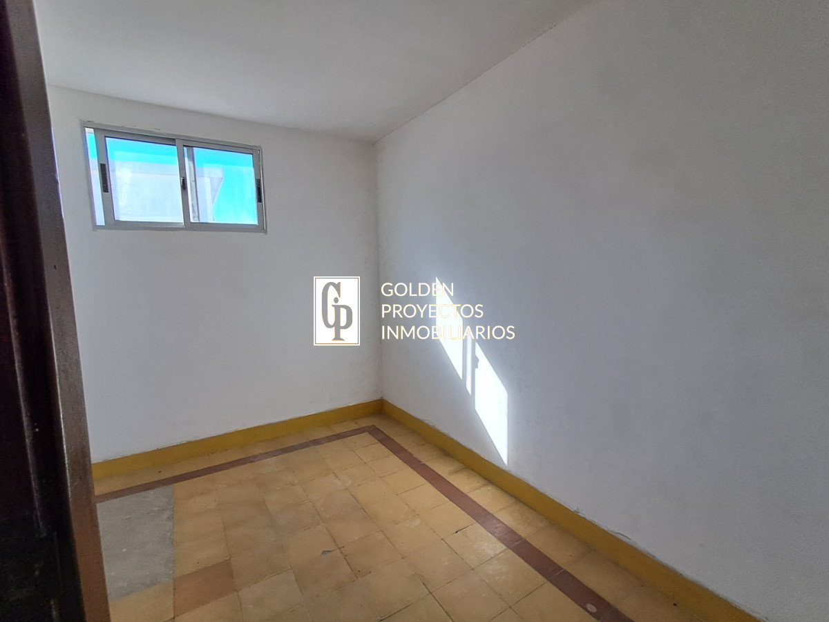 Casa ID.826/ - Casa en Venta Cuatro Dormitorios Balcón y Terraza en Unión