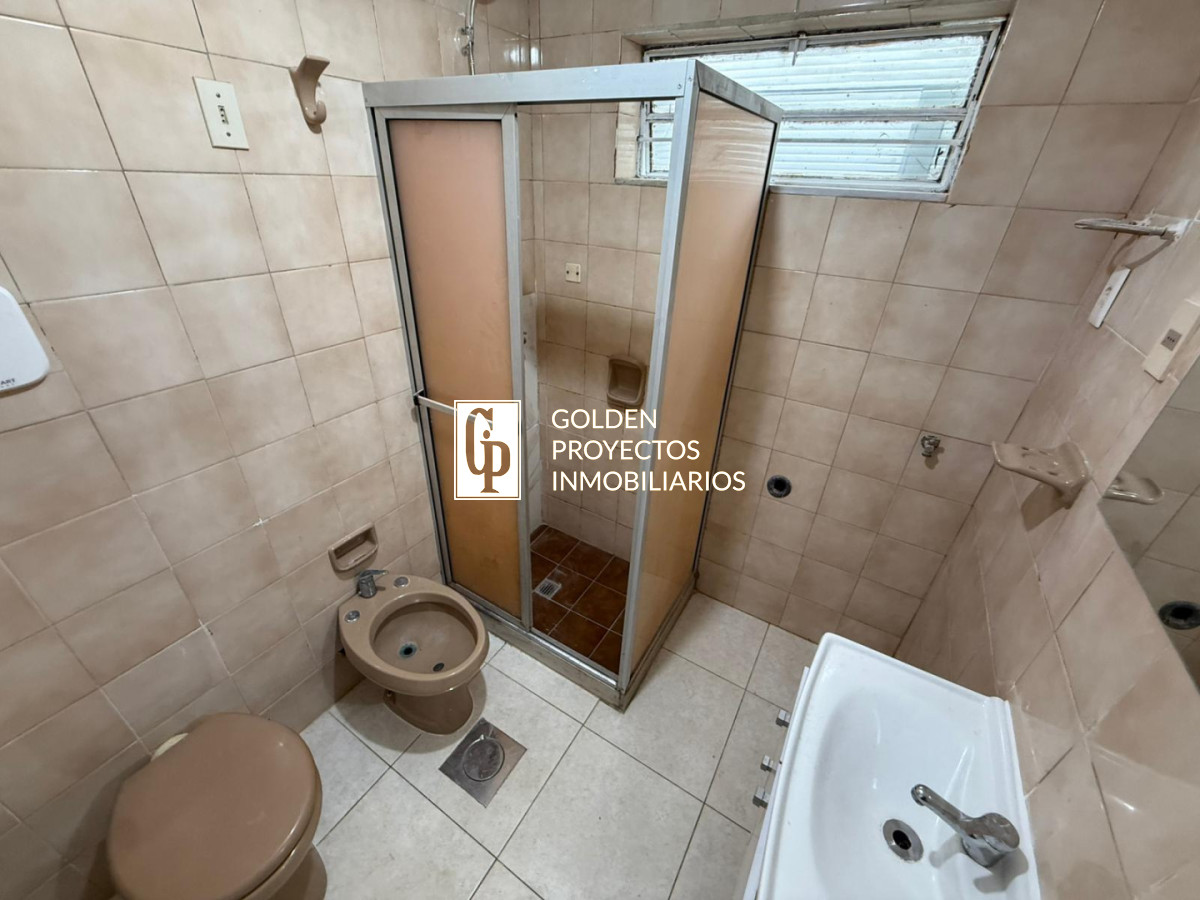 Casa ID.753 - Casa en Alquiler Parque Batlle 2 dormitorios y Parrillero