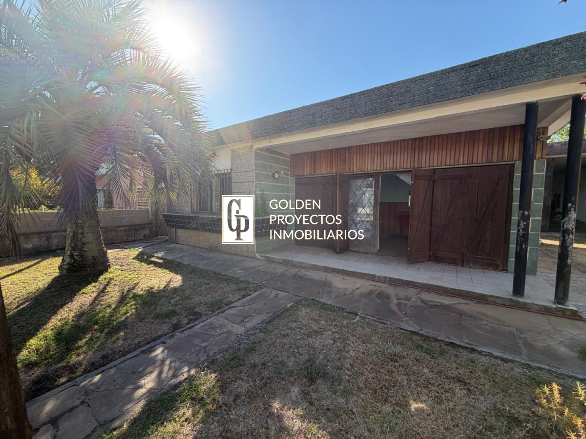 Casa ID.682/Casa-En-Venta-De-2-Dormitorios-Con-Galpón-En-Parque-Del-Plata - Casa En Venta De 2 Dormitorios Con Galpón En Parque Del Plata