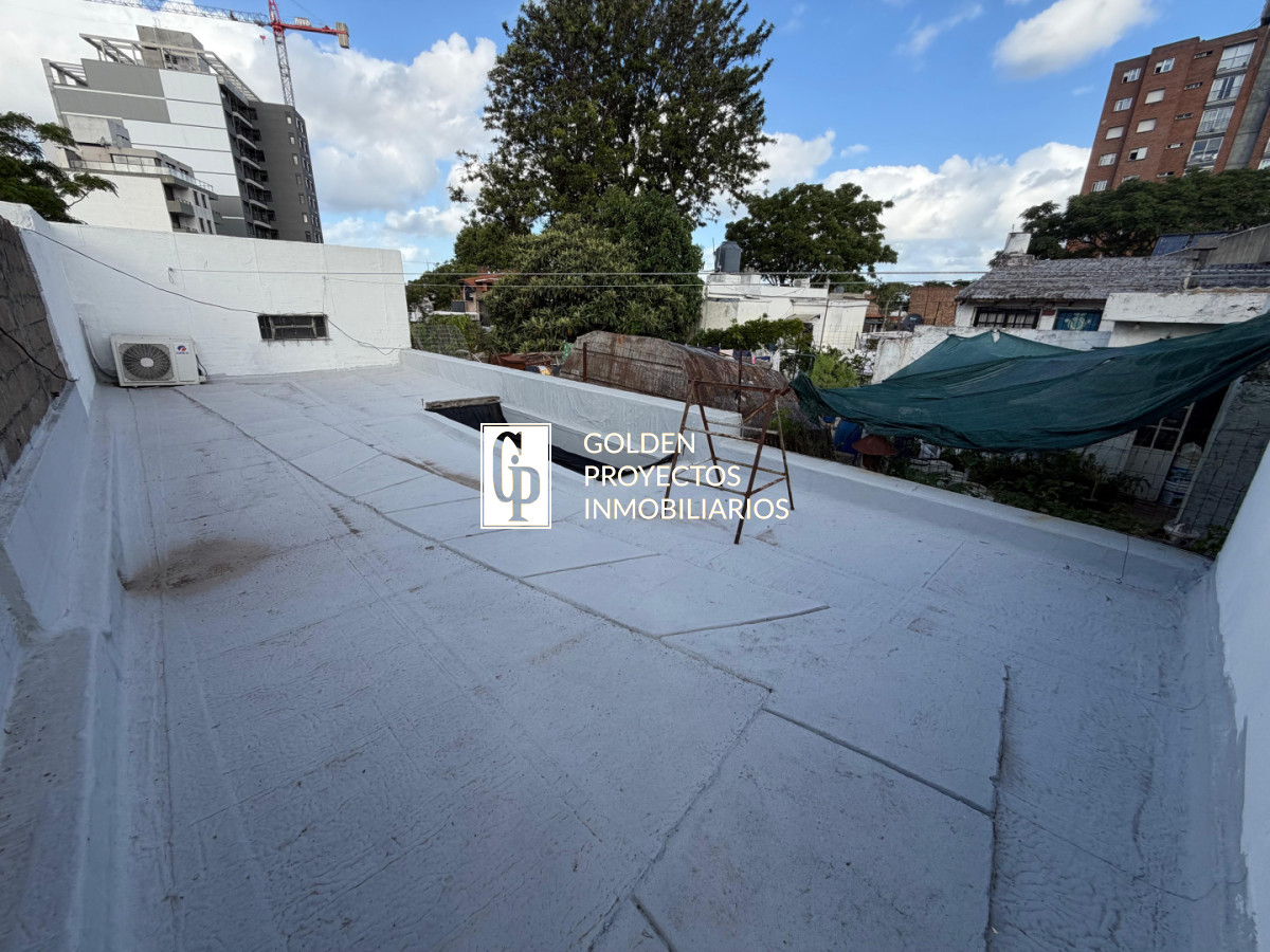 Casa ID.855/Padron-único-en-Venta-3-Casas-en-Buceo - Padron único en Venta 3 Casas en Buceo