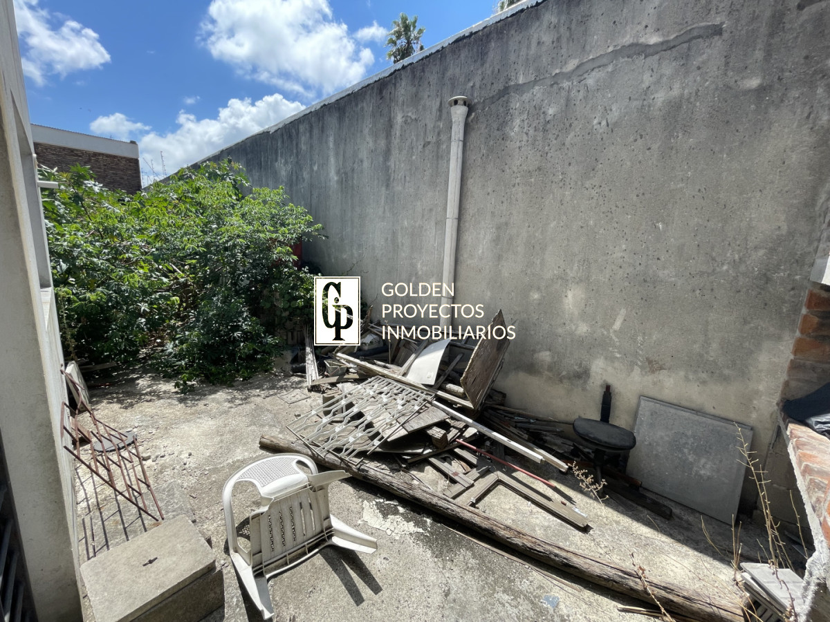 Casa ID.700 - Casa en venta,3 dormitorios,Belvedere.