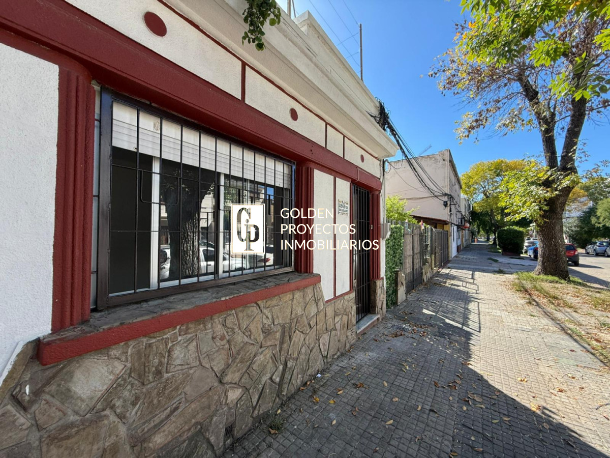 Casa ID.753 - Casa en Alquiler Parque Batlle 2 dormitorios y Parrillero