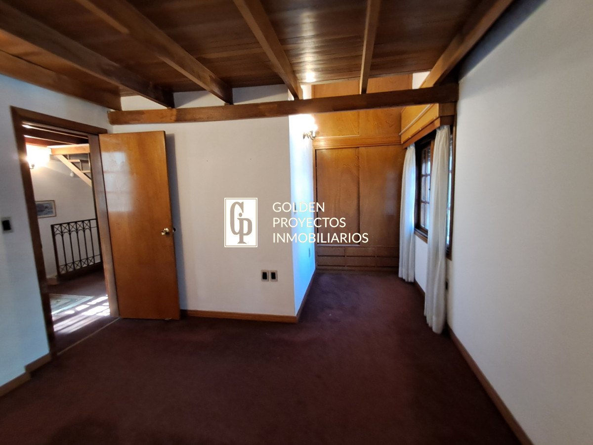 Casa ID.873/ - Casa en Venta Tres Dormitorios y Terraza con Parrillero en Brazo Oriental