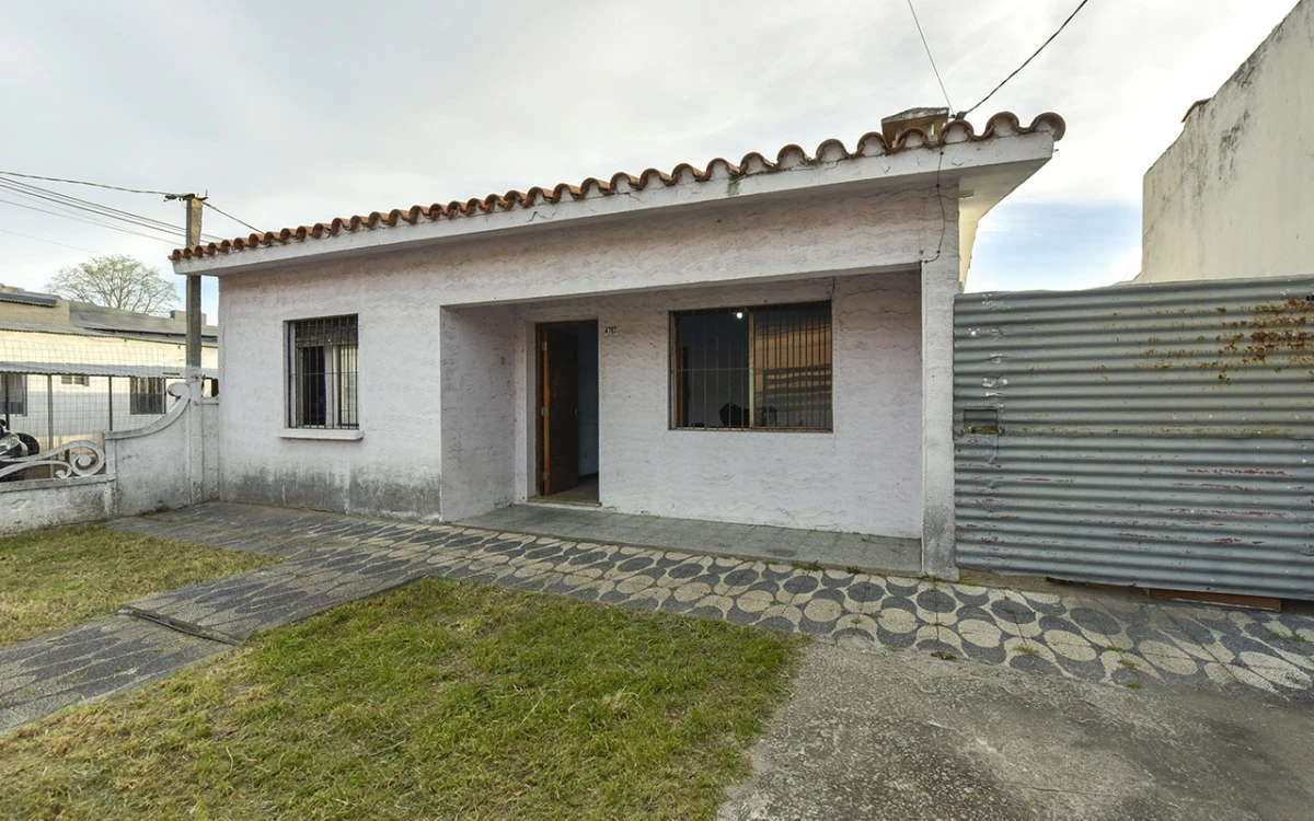 Casa en Venta, Peñarol. - Ref. 601
