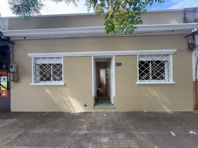 Casa en Alquiler 2 dormitorios Parque Batlle 