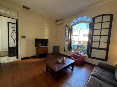 Casa en Venta 3 Dormitorios y Garage en Cordon