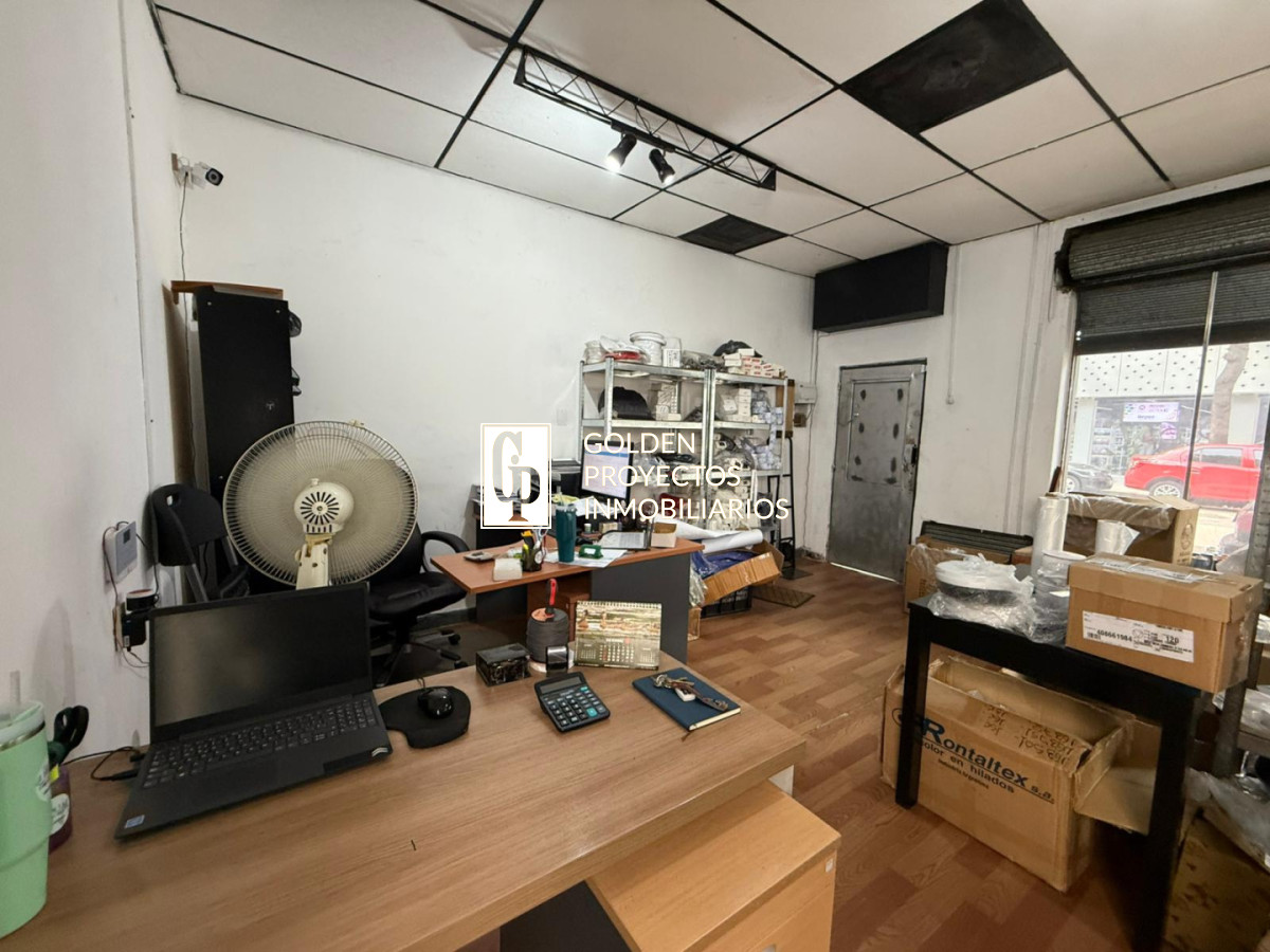 Local Comercial ID.646 - Alquiler Local Comercial Balandengues y L.Terra 