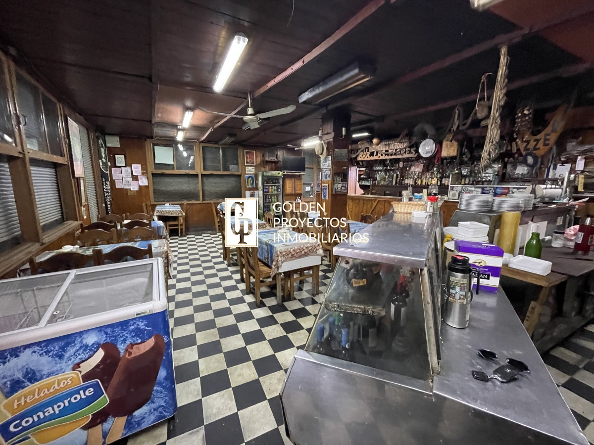 Local Comercial ID.239 - Local Comercial en Alquiler 220m2 La Blanqueada