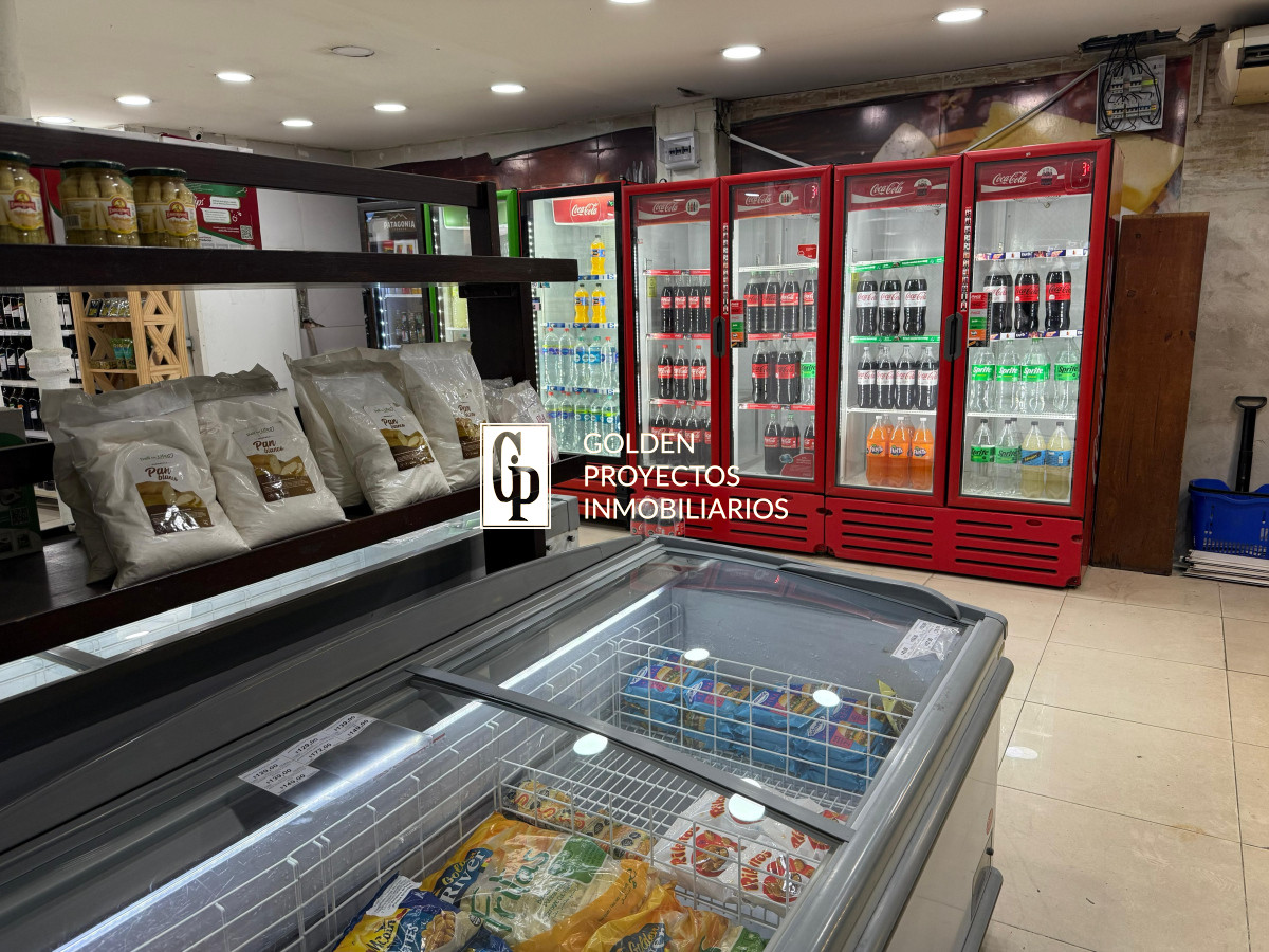 Local Comercial ID.523/Venta-Llave-de-Autoservicio-sobre-Avenida-Principal-en-La-Comercial - Venta Llave de Autoservicio sobre Avenida Principal en La Comercial