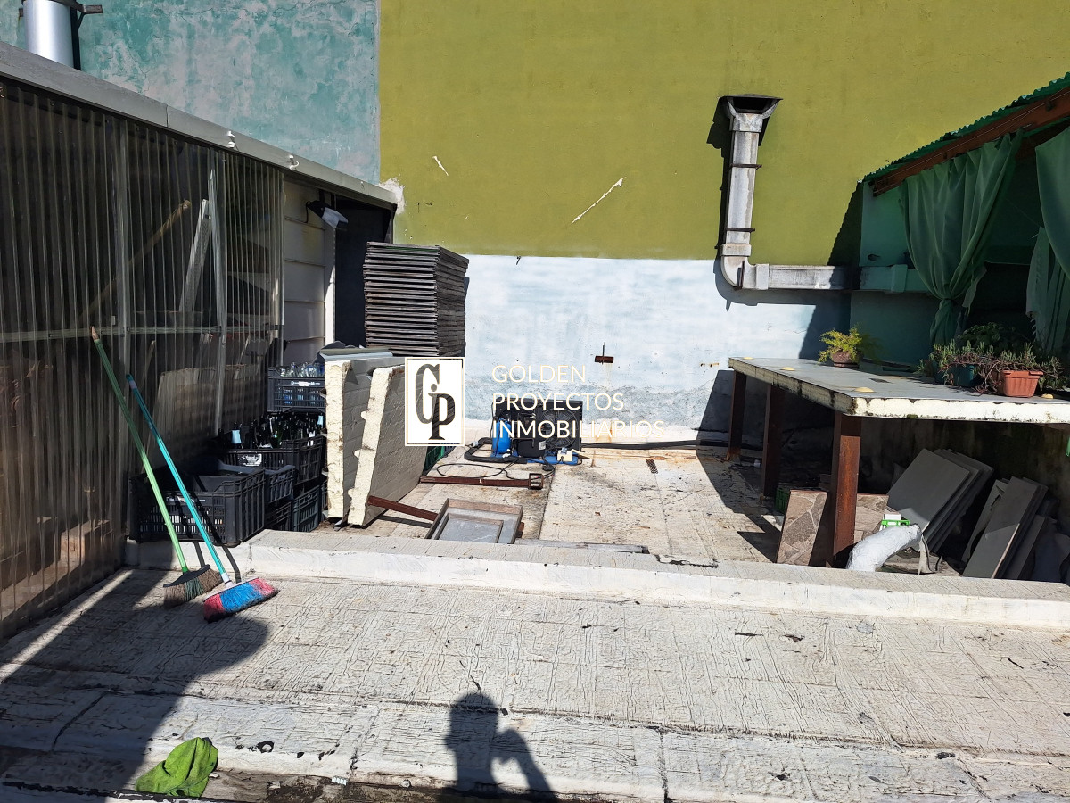 Local Comercial ID.523/Venta-Llave-de-Autoservicio-sobre-Avenida-Principal-en-La-Comercial - Venta Llave de Autoservicio sobre Avenida Principal en La Comercial