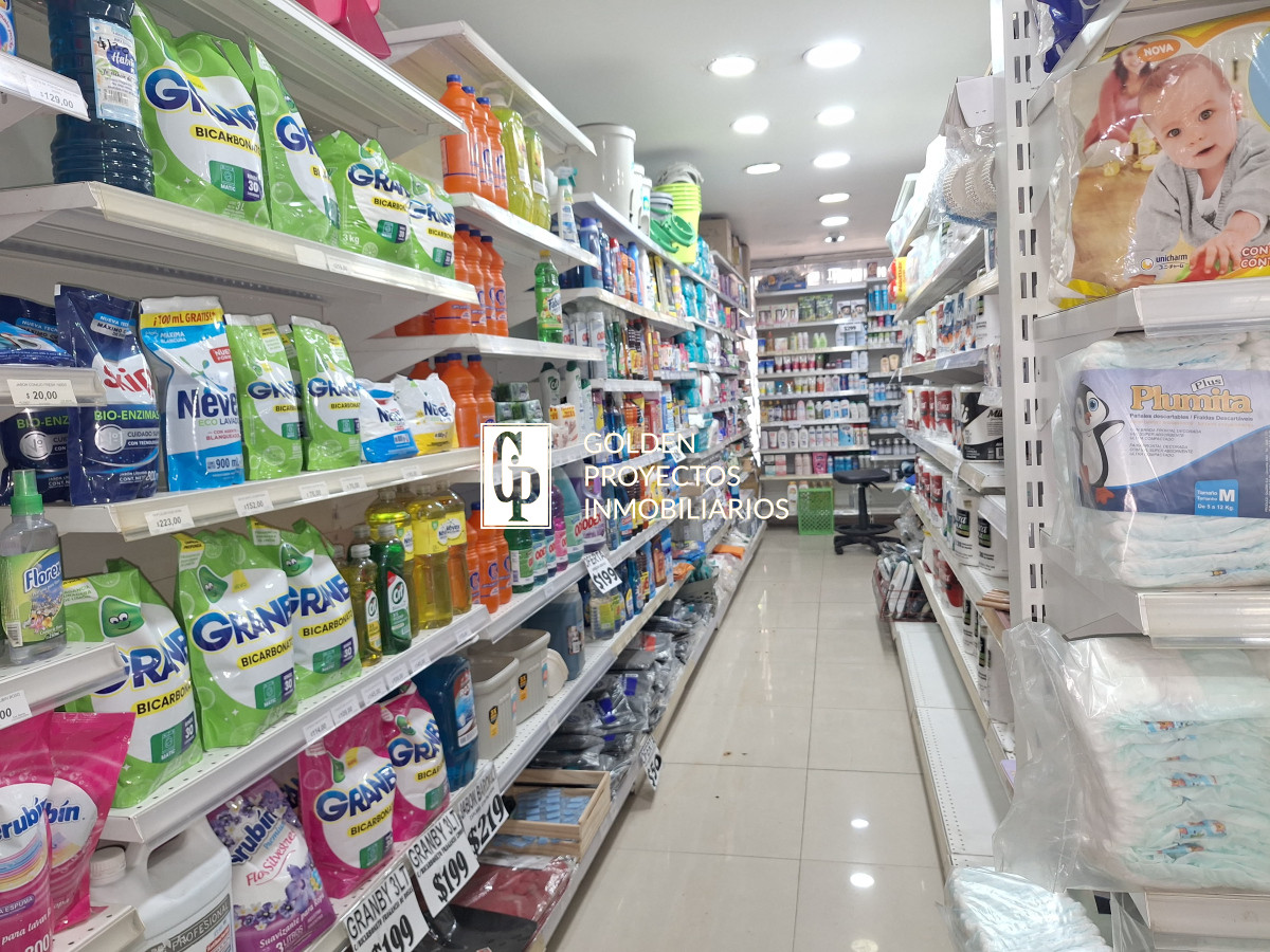 Local Comercial ID.523/Venta-Llave-de-Autoservicio-sobre-Avenida-Principal-en-La-Comercial - Venta Llave de Autoservicio sobre Avenida Principal en La Comercial