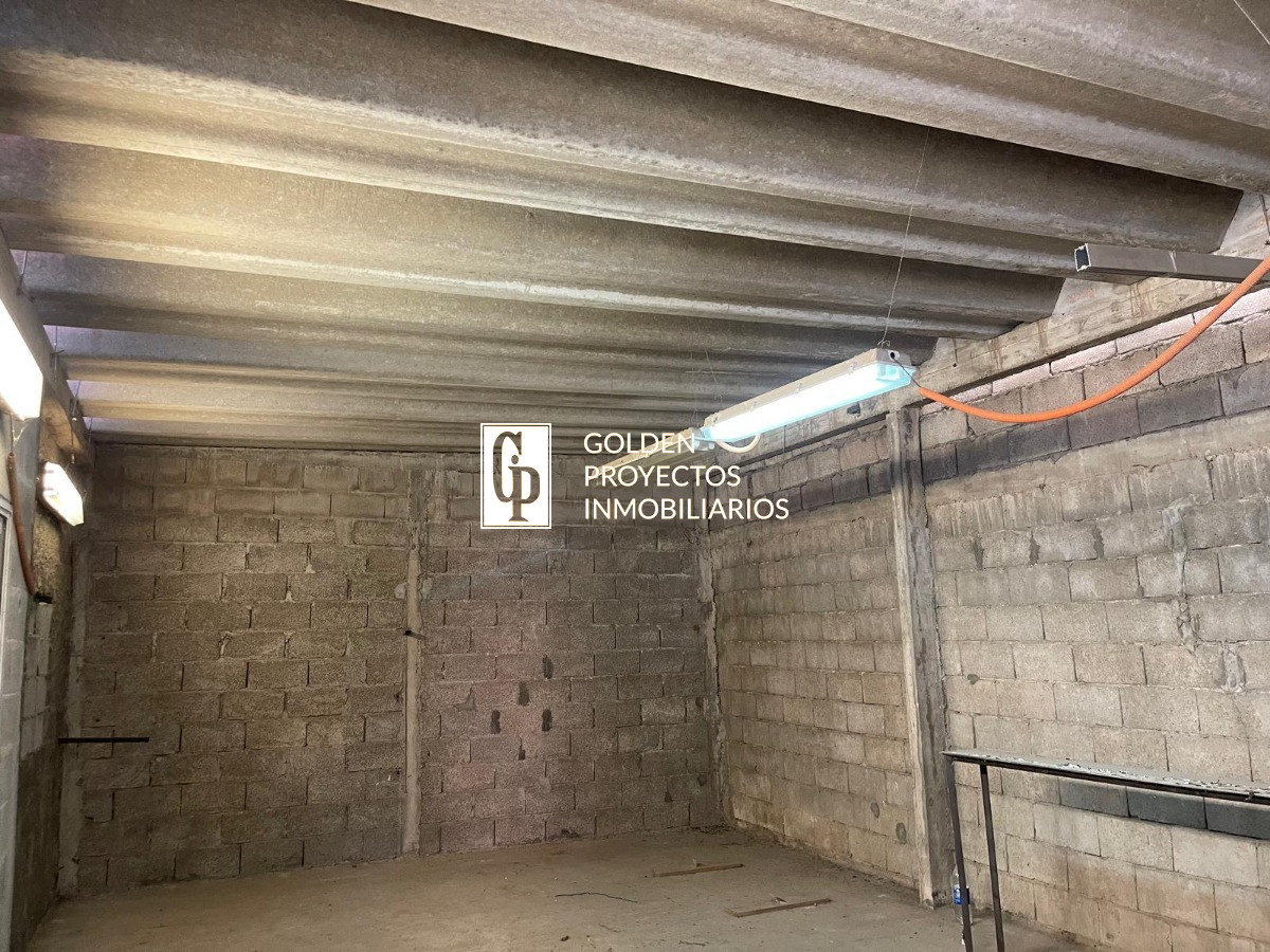 Local Comercial ID.538/Local-Con-Vivienda-En-Alquiler-Shangrila- - Local Con Vivienda En Alquiler Shangrila 