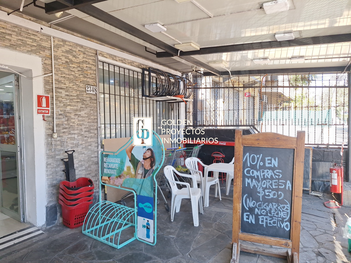 Local Comercial ID.523/Venta-Llave-de-Autoservicio-sobre-Avenida-Principal-en-La-Comercial - Venta Llave de Autoservicio sobre Avenida Principal en La Comercial