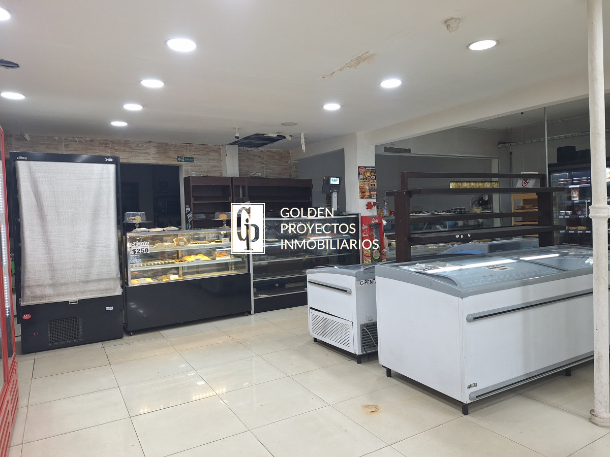 Local Comercial ID.523/Venta-Llave-de-Autoservicio-sobre-Avenida-Principal-en-La-Comercial - Venta Llave de Autoservicio sobre Avenida Principal en La Comercial