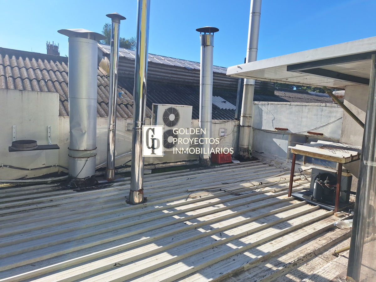 Local Comercial ID.523/Venta-Llave-de-Autoservicio-sobre-Avenida-Principal-en-La-Comercial - Venta Llave de Autoservicio sobre Avenida Principal en La Comercial