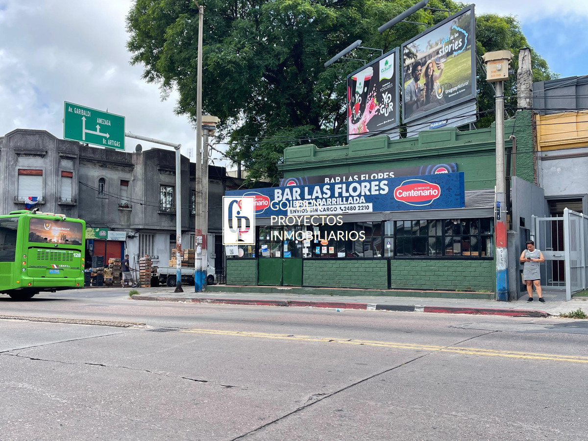 Local Comercial ID.239 - Local Comercial en Alquiler 220m2 La Blanqueada