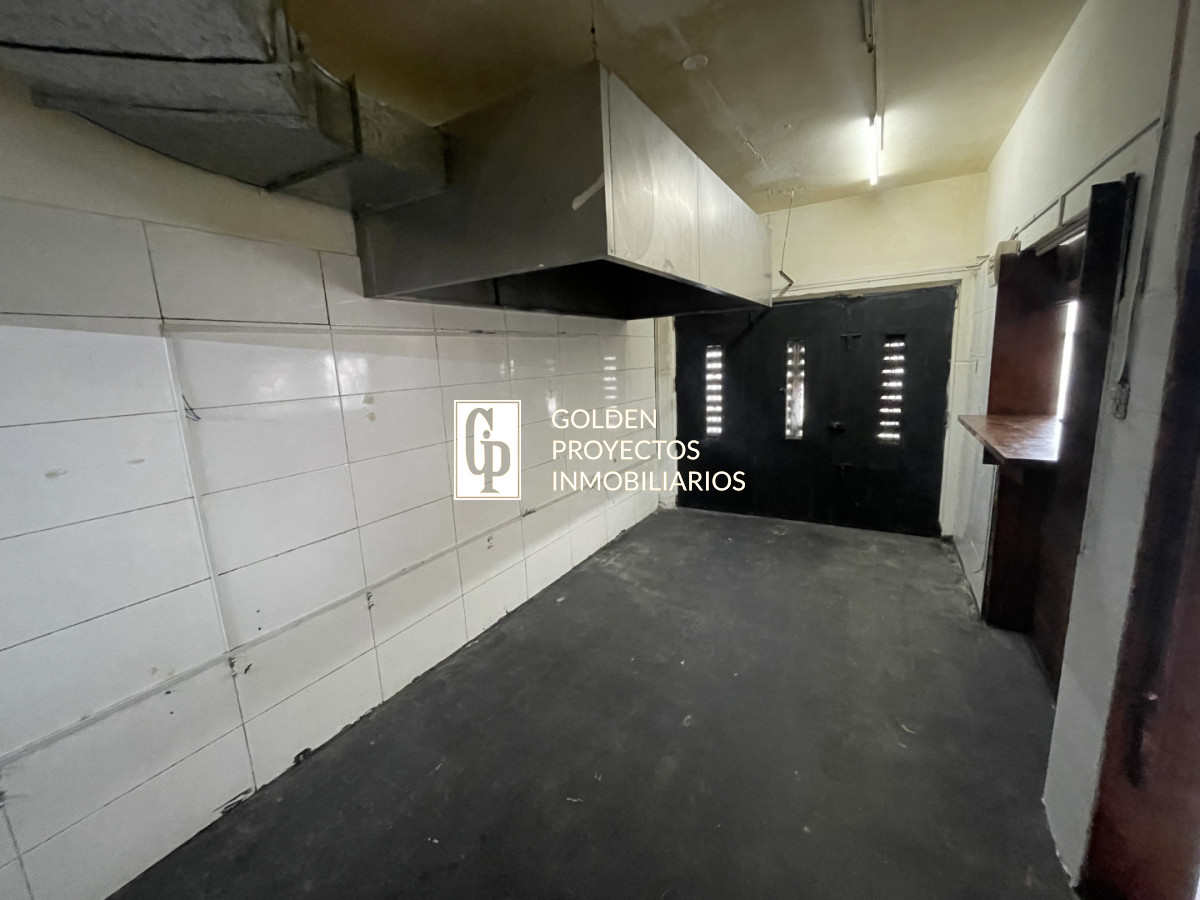 Local Comercial ID.829/Local-comercal-en-alquiler-en-Parque-Batlle - Local comercal en alquiler en Parque Batlle
