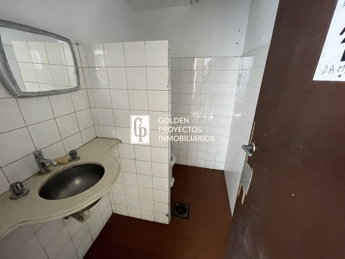 Local Comercial ID.239 - Local Comercial en Alquiler 220m2 La Blanqueada