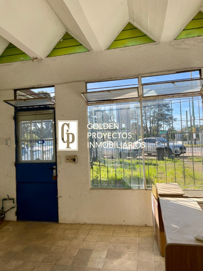 Local Comercial ID.538/Local-Con-Vivienda-En-Alquiler-Shangrila- - Local Con Vivienda En Alquiler Shangrila 