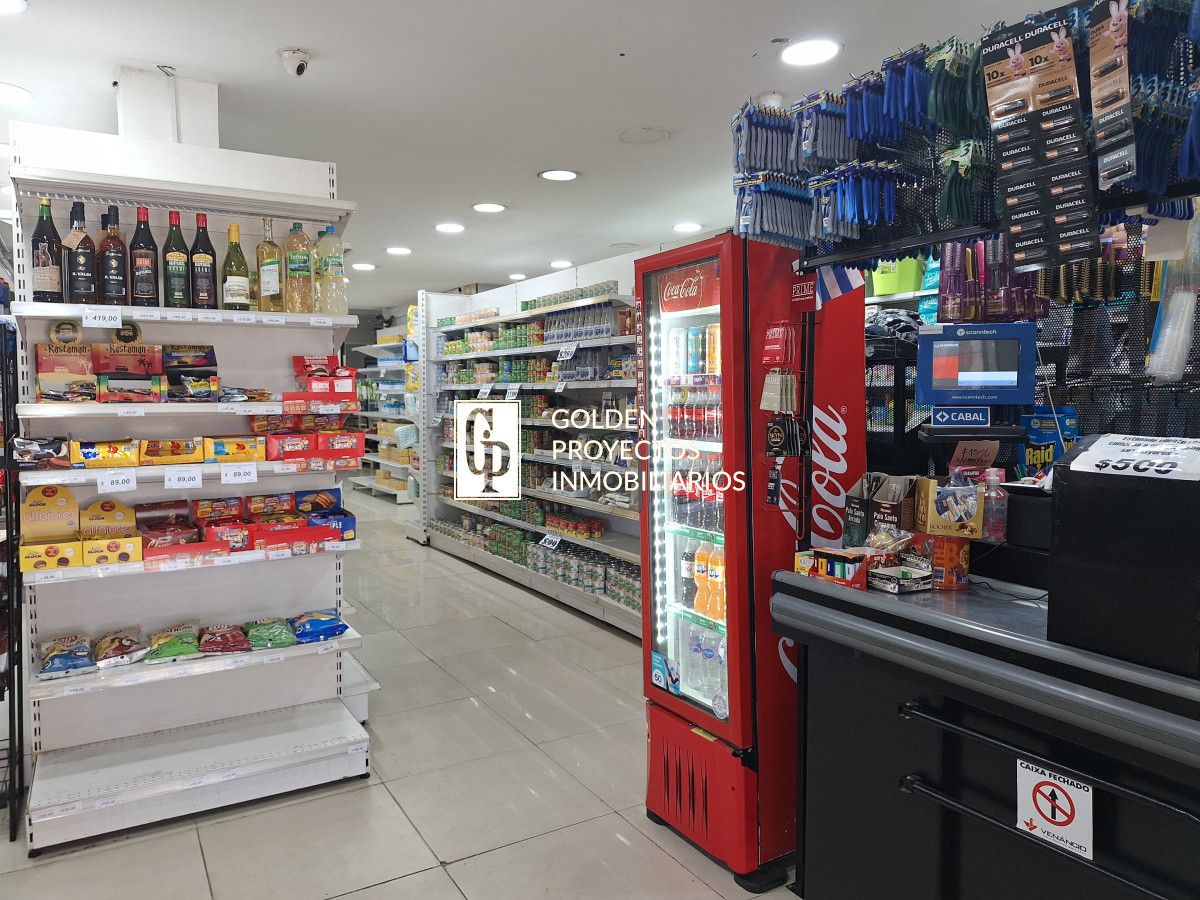 Local Comercial ID.523/Venta-Llave-de-Autoservicio-sobre-Avenida-Principal-en-La-Comercial - Venta Llave de Autoservicio sobre Avenida Principal en La Comercial