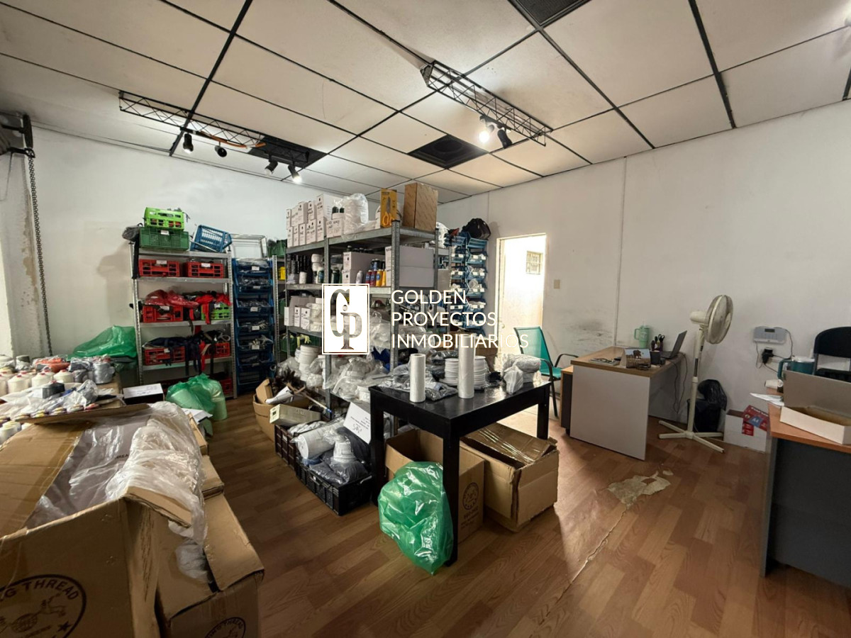 Local Comercial ID.646 - Alquiler Local Comercial Balandengues y L.Terra 