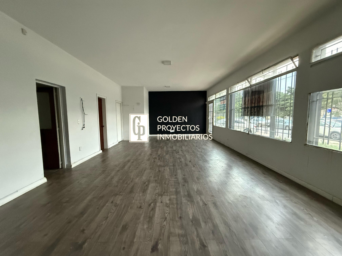 Local Comercial ID.448 - Local Comercial en Alquiler Av. Italia y Caldas