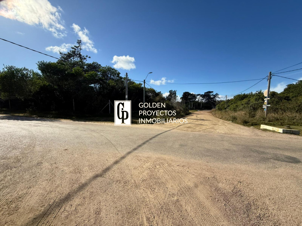 Terreno ID.775/Terreno-en-Venta-708-m2-Ocean-Park- - Terreno en Venta 708 m2 Ocean Park 