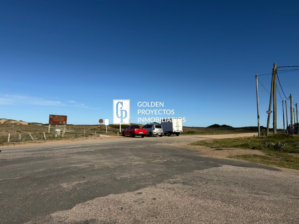 Terreno ID.775/Terreno-en-Venta-708-m2-Ocean-Park- - Terreno en Venta 708 m2 Ocean Park 