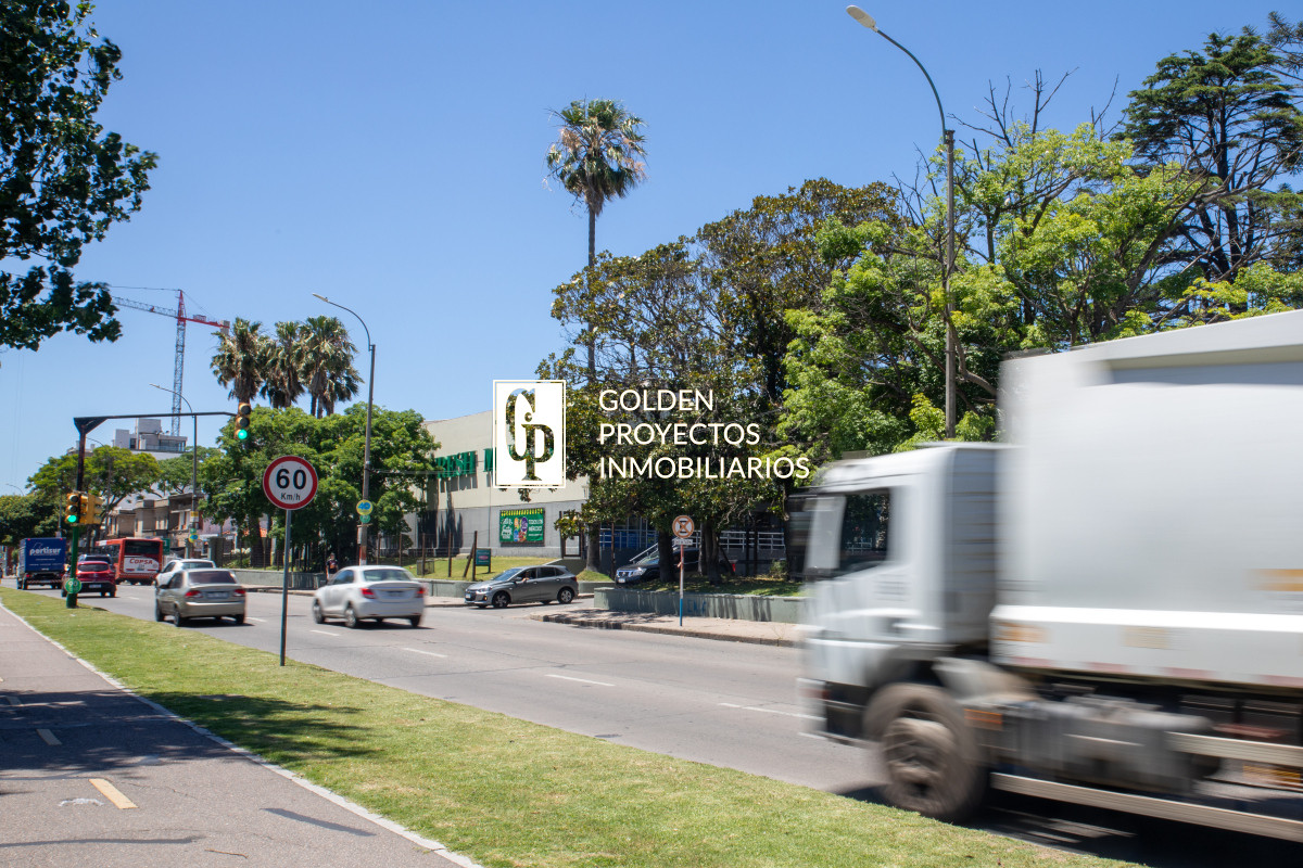 Terreno ID.330/Terreno-en-Venta-650m-La-Blanqueada - Terreno en Venta 650m La Blanqueada
