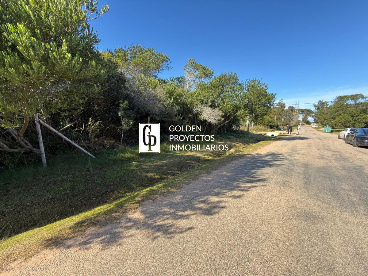 Terreno ID.775/Terreno-en-Venta-708-m2-Ocean-Park- - Terreno en Venta 708 m2 Ocean Park 