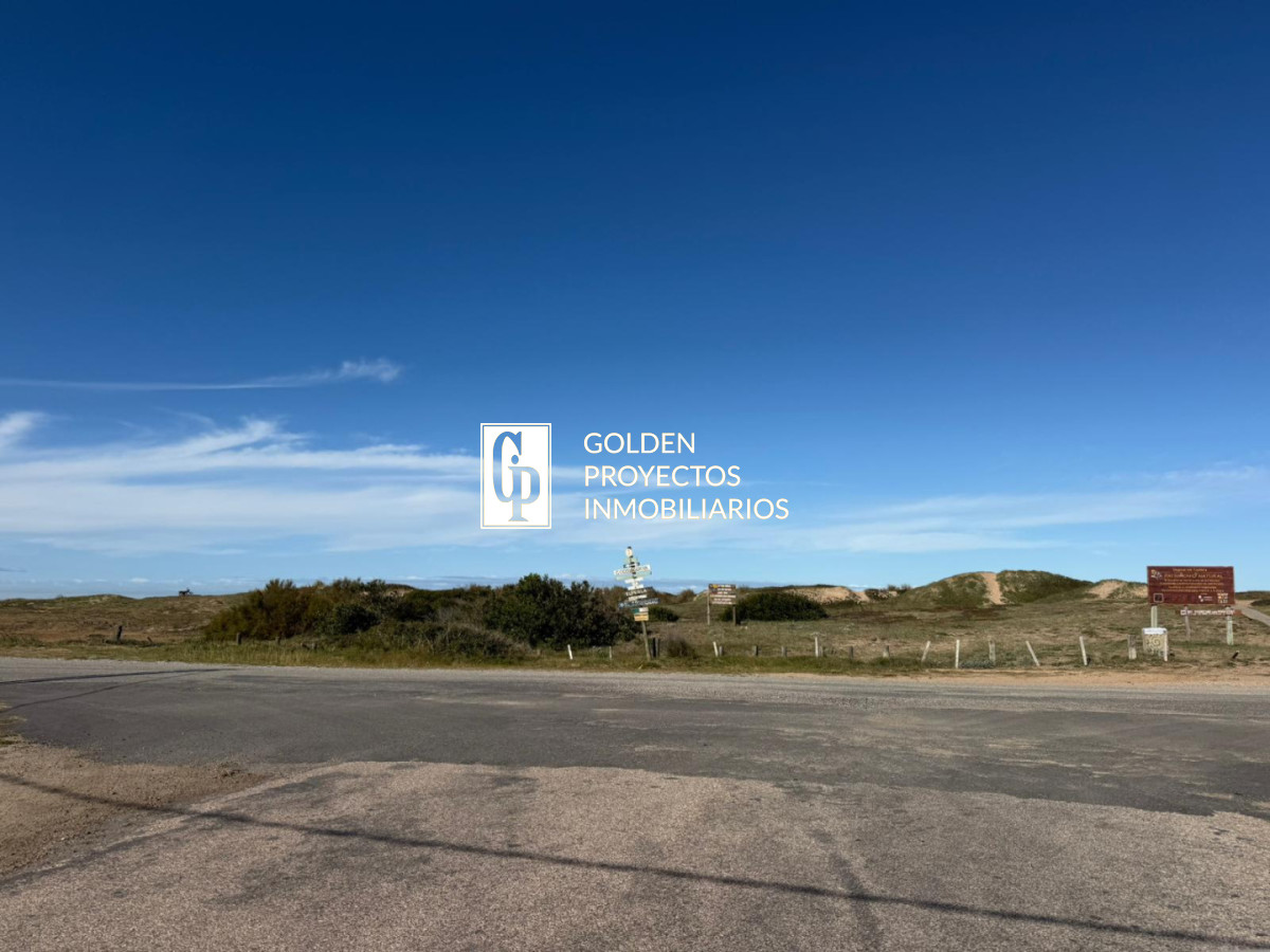Terreno ID.775/Terreno-en-Venta-708-m2-Ocean-Park- - Terreno en Venta 708 m2 Ocean Park 