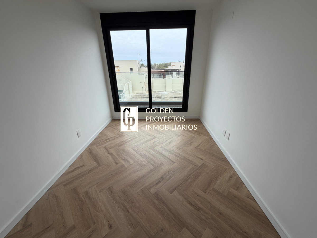 Apartamento ID.851/Apartamento-en-Alquiler-2-Dormitorios-con-Cocina-definida-en-Barra-de-Carrasco - Apartamento en Alquiler 2 Dormitorios con Cocina definida en Barra de Carrasco