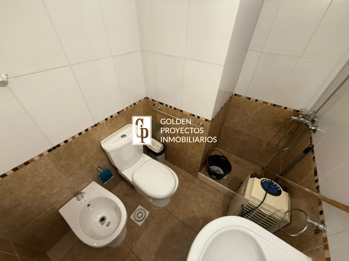 Oficina ID.755 - Oficina en Alquiler  Cordon