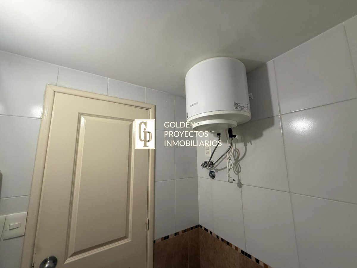 Oficina ID.755 - Oficina en Alquiler  Cordon