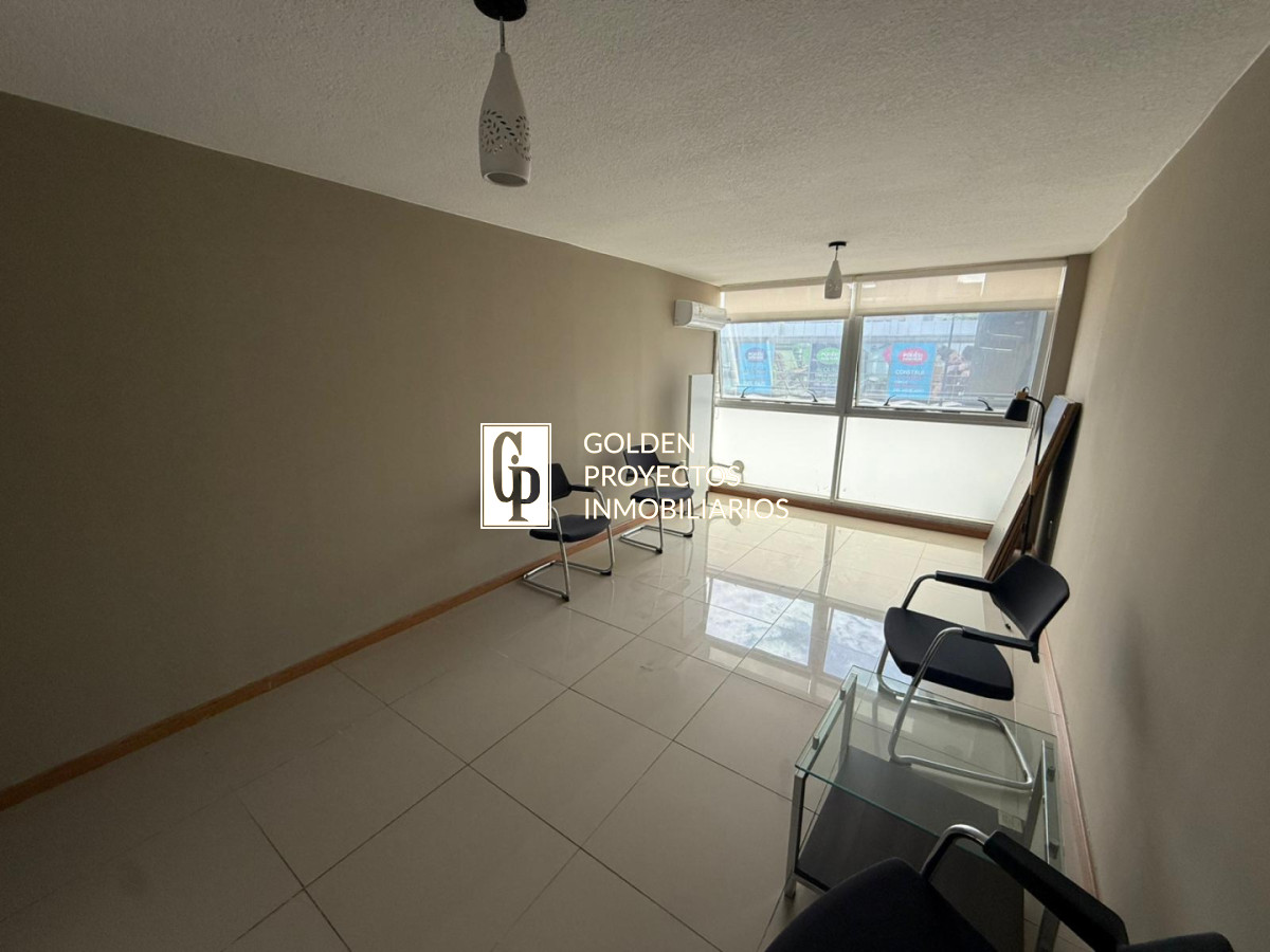 Oficina ID.755 - Oficina en Alquiler  Cordon