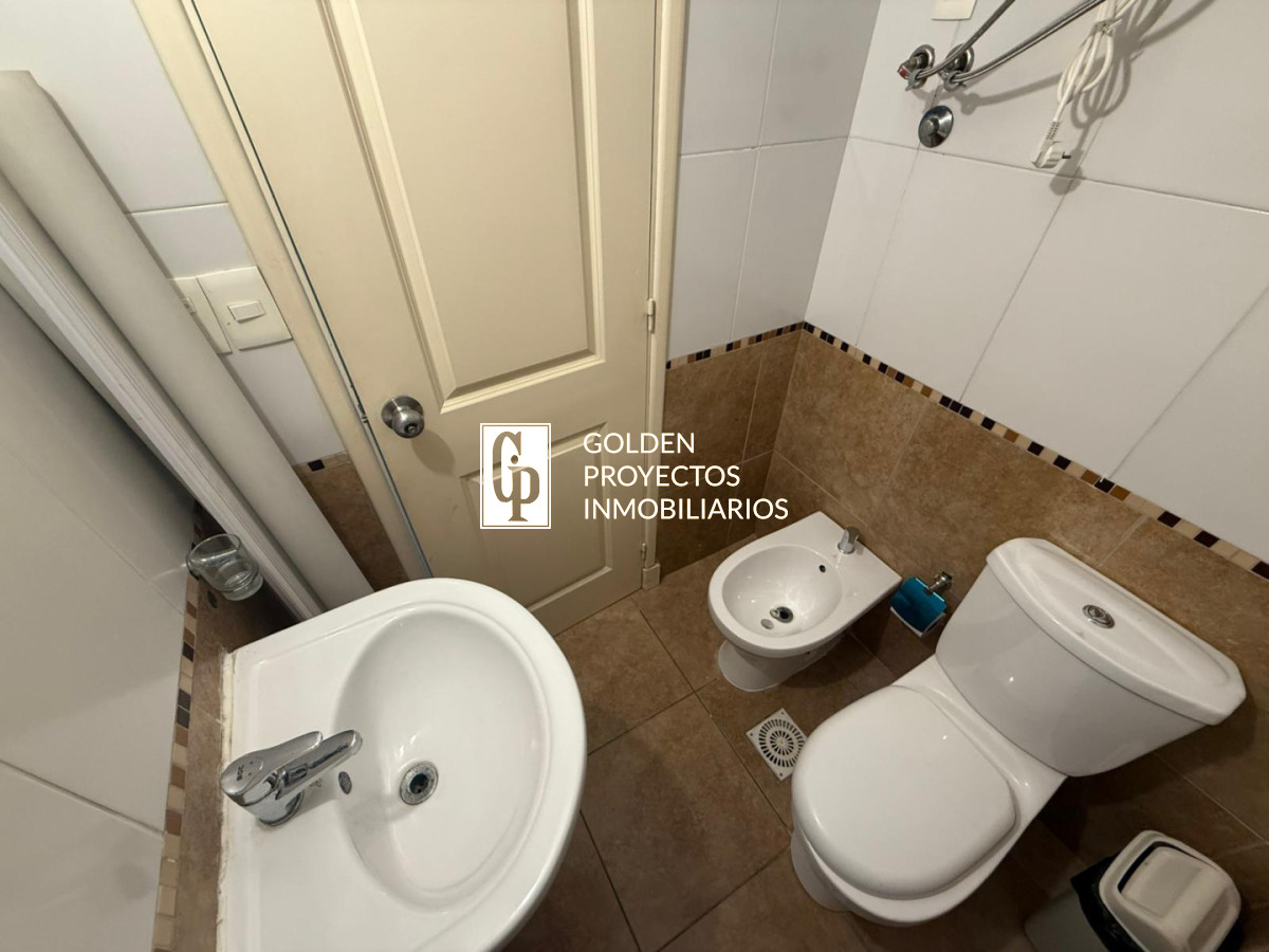 Oficina ID.755 - Oficina en Alquiler  Cordon