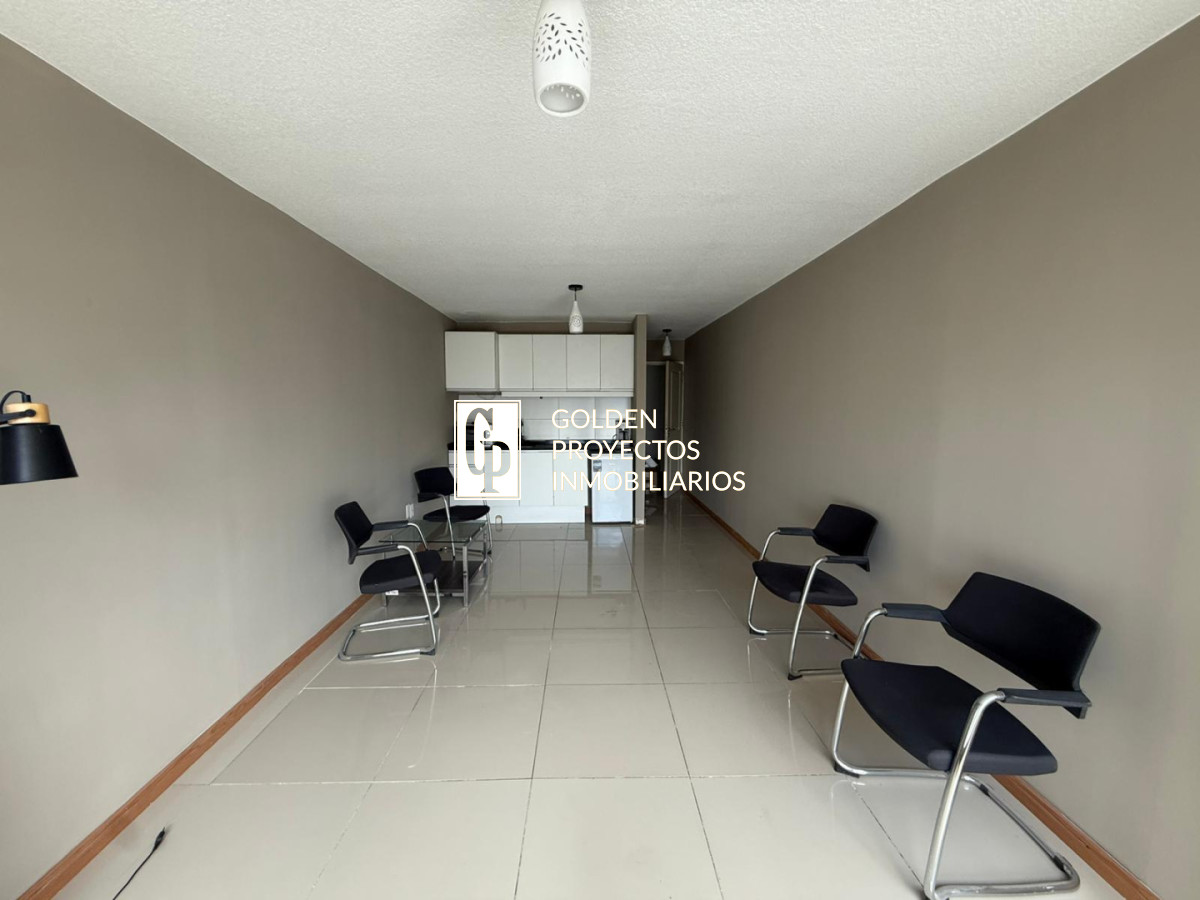 Oficina ID.755 - Oficina en Alquiler  Cordon