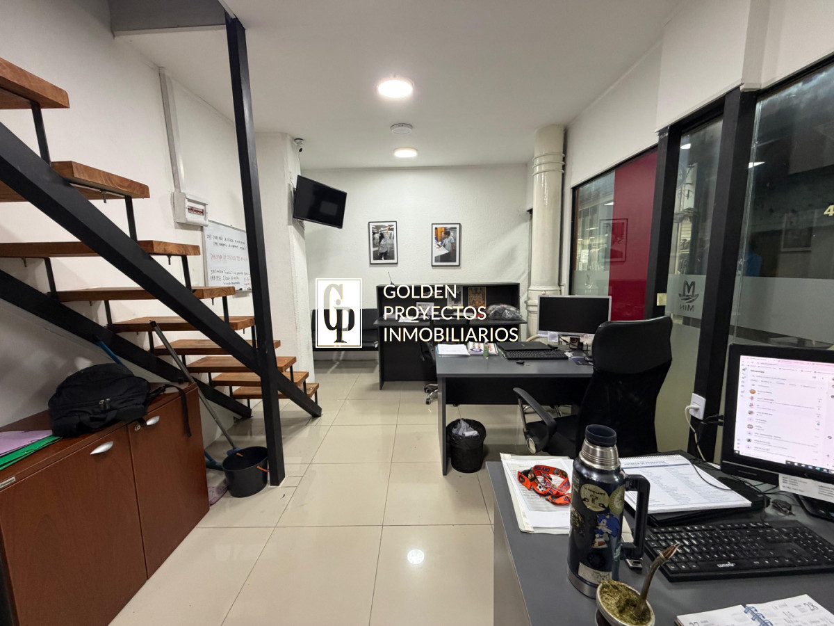 Oficina ID.830/ - Local en Alquiler en Centro