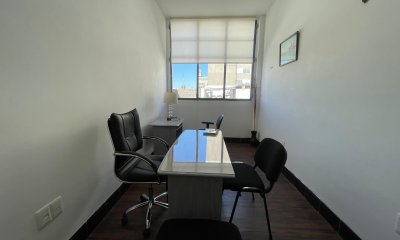 Oficina en venta, 65 metros,Ciudad Vieja.