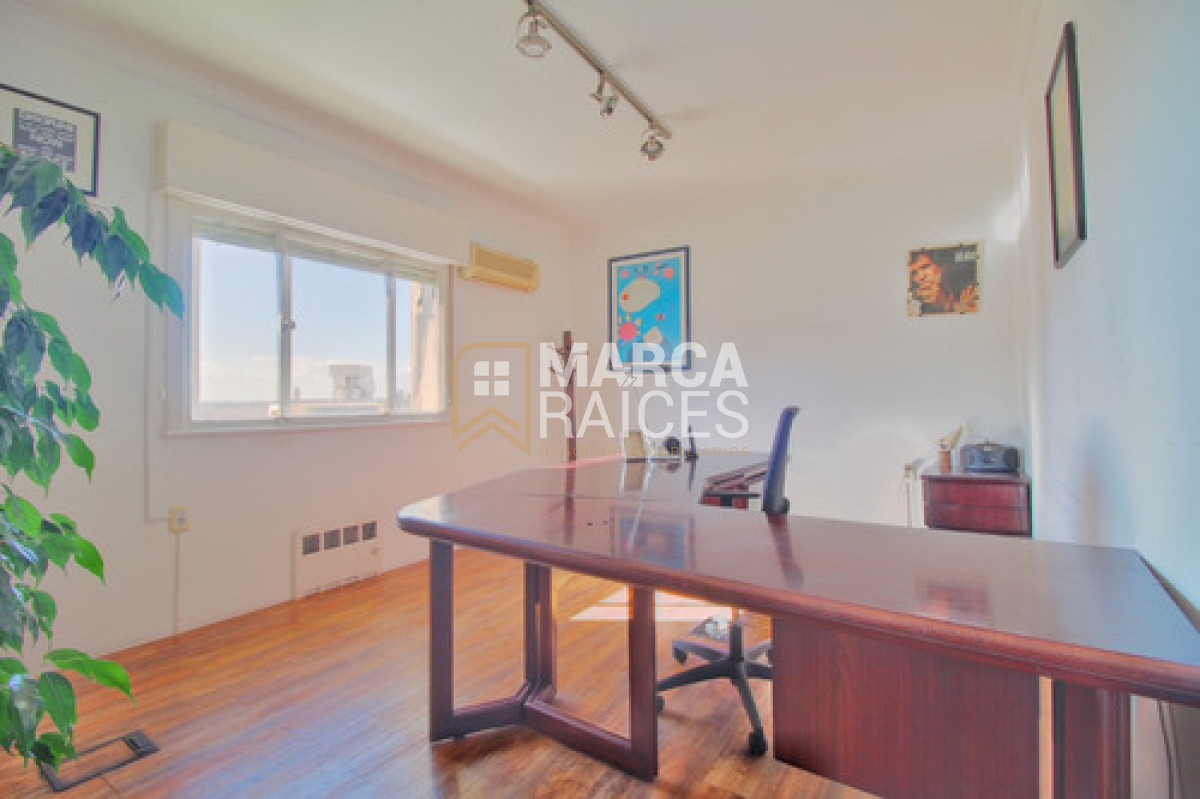 Apartamento ID.1757 - Venta Apartamento Piso 13 de 2 Dormitorios y 2 Baños Aguada Montevideo