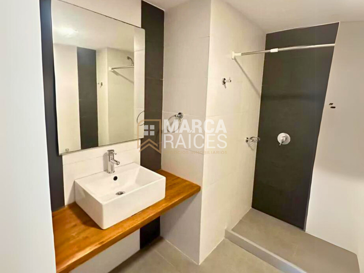 Apartamento ID.1085 - Venta Apartamento 2 Dormitorios Barrio Sur Montevideo