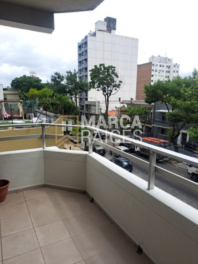 Apartamento ID.1809 - Venta Apartamento 3 dormitorios, 2 baños, con garage. Pocitos, Montevideo