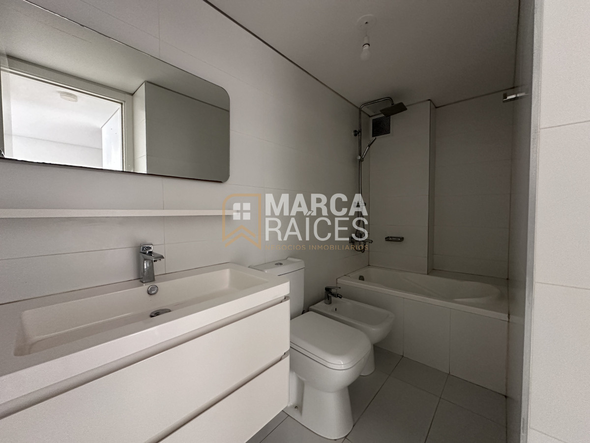 Apartamento ID.1380 - Alquiler Apartamento moderno 1 Dormitorio opcion con garage Centro Montevideo