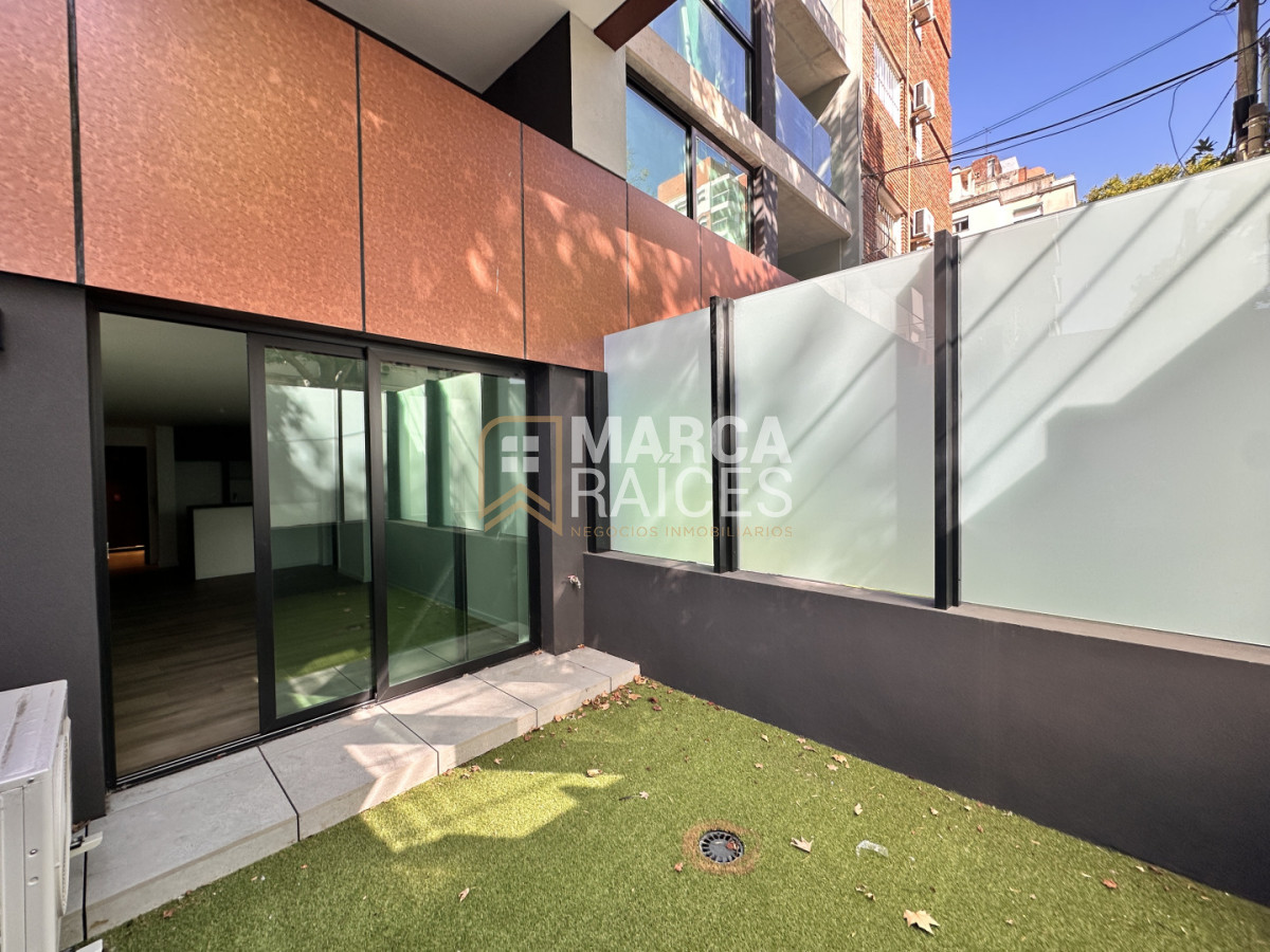 Apartamento ID.1935 - Venta Apartamento monoambiente a estrenar con patio Punta Carretas Montevideo