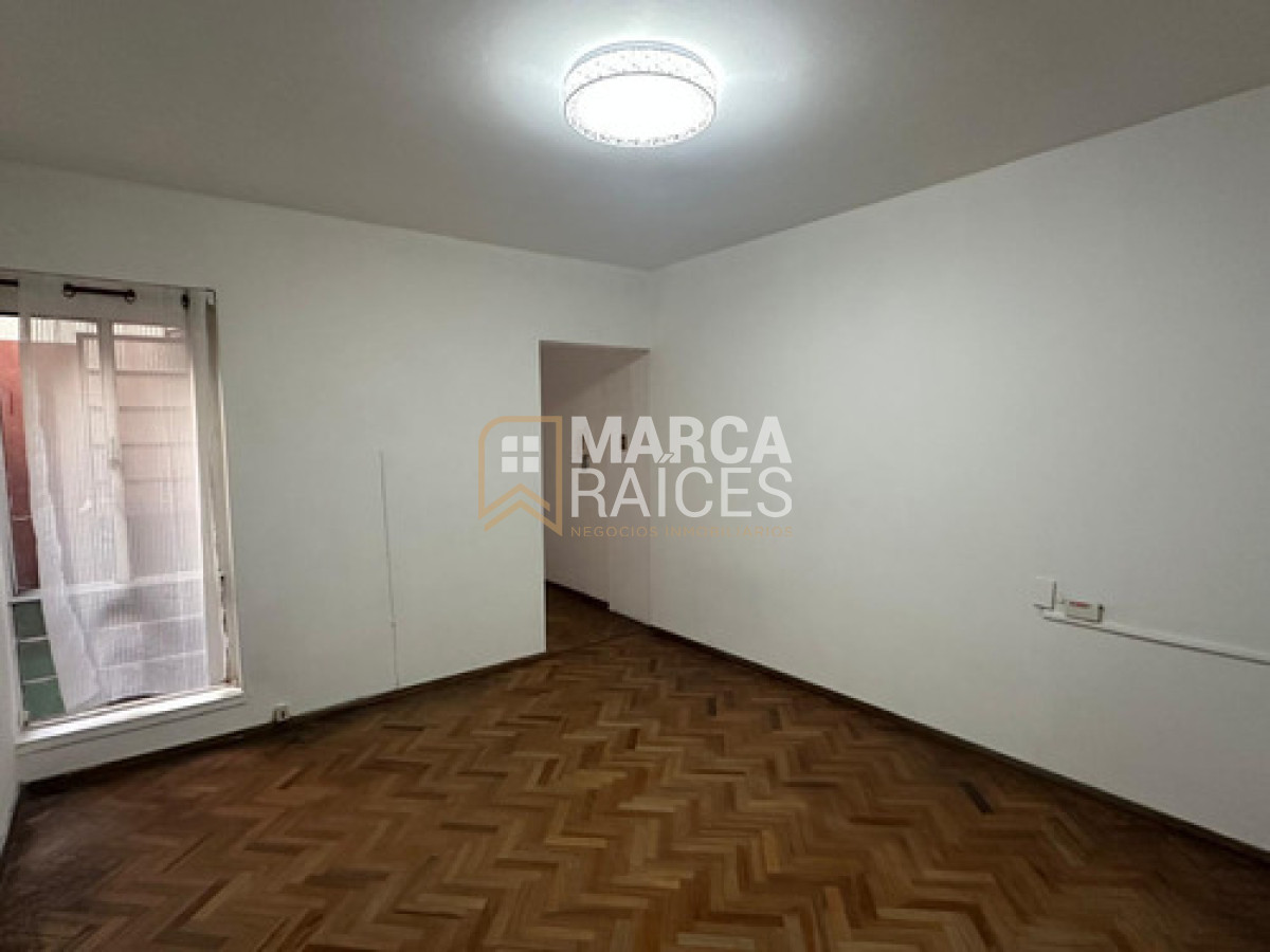 Apartamento ID.1815 - Alquiler Apartamento 1 Dormitorio. Ciudad Vieja, Montevideo