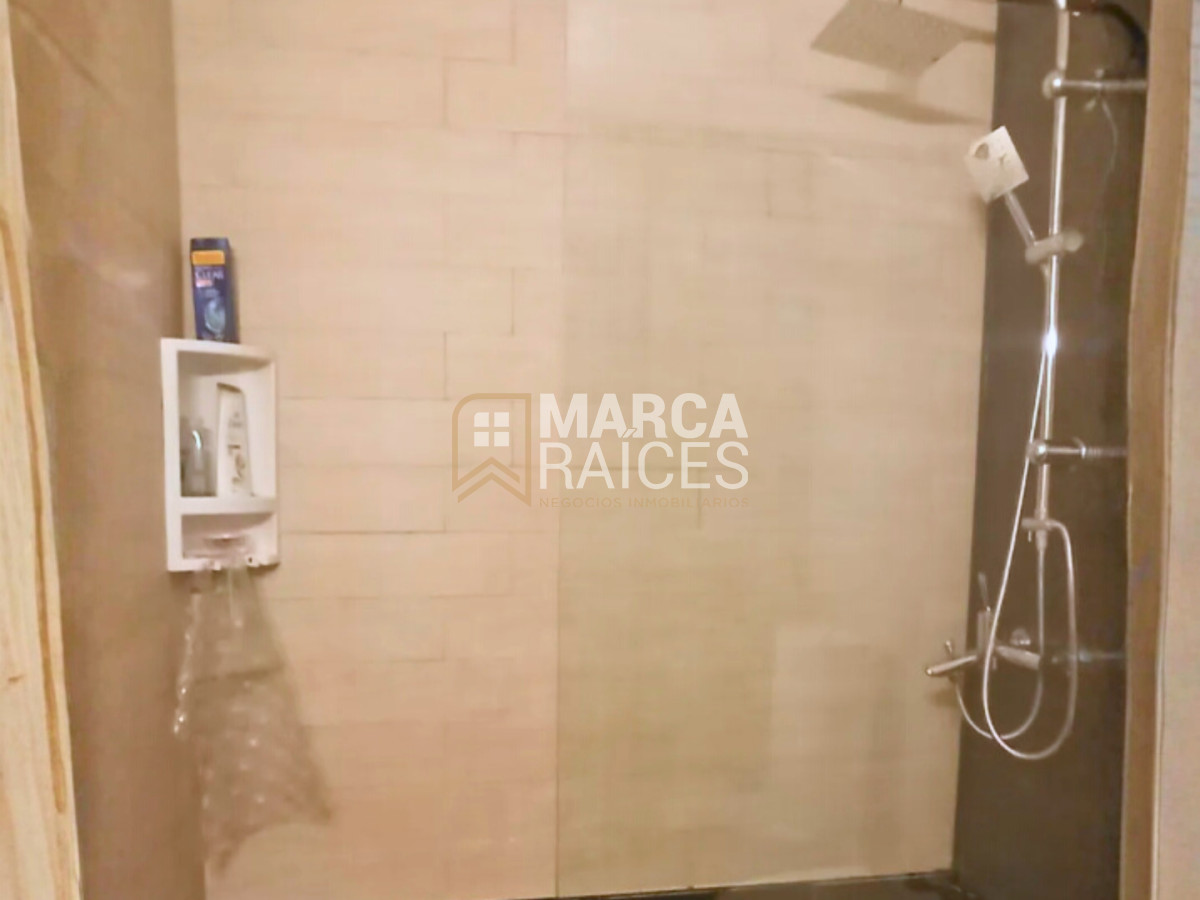 Apartamento ID.1676 - Alquiler Apartamento 2 Dormitorios Sobre la Rambla Opcion Amoblado Malvin Montevideo